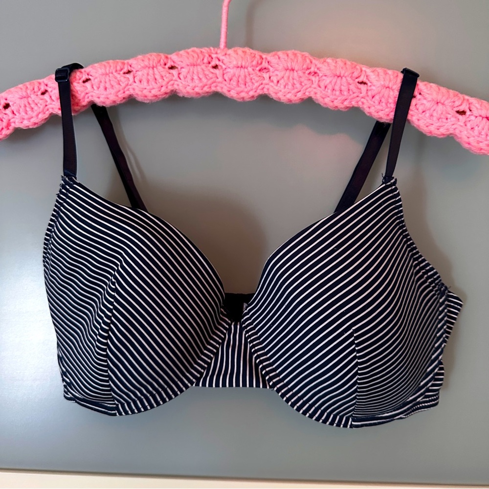 Padded underwire sailor stripe bra
